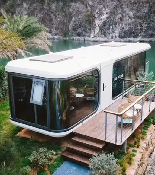 Khoang sinh hoạt ngo&agrave;i kh&ocirc;ng gian c&ocirc;ng nghệ cao hiện đại